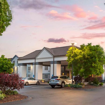 Best Western Hartford Hotel And Suites Екстер'єр фото